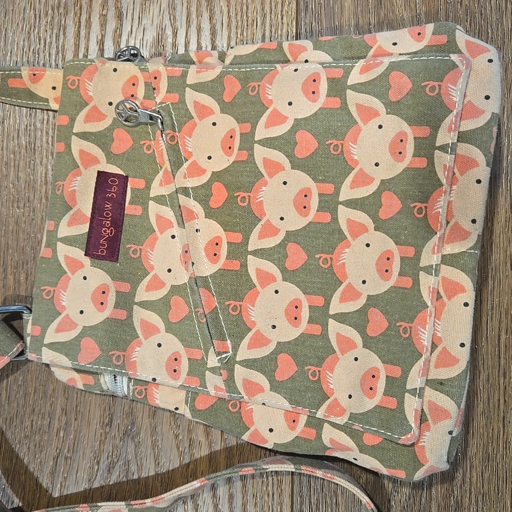 BUNGALOW 360 MINI MESSANGER CROSSBODY BAG... #7815